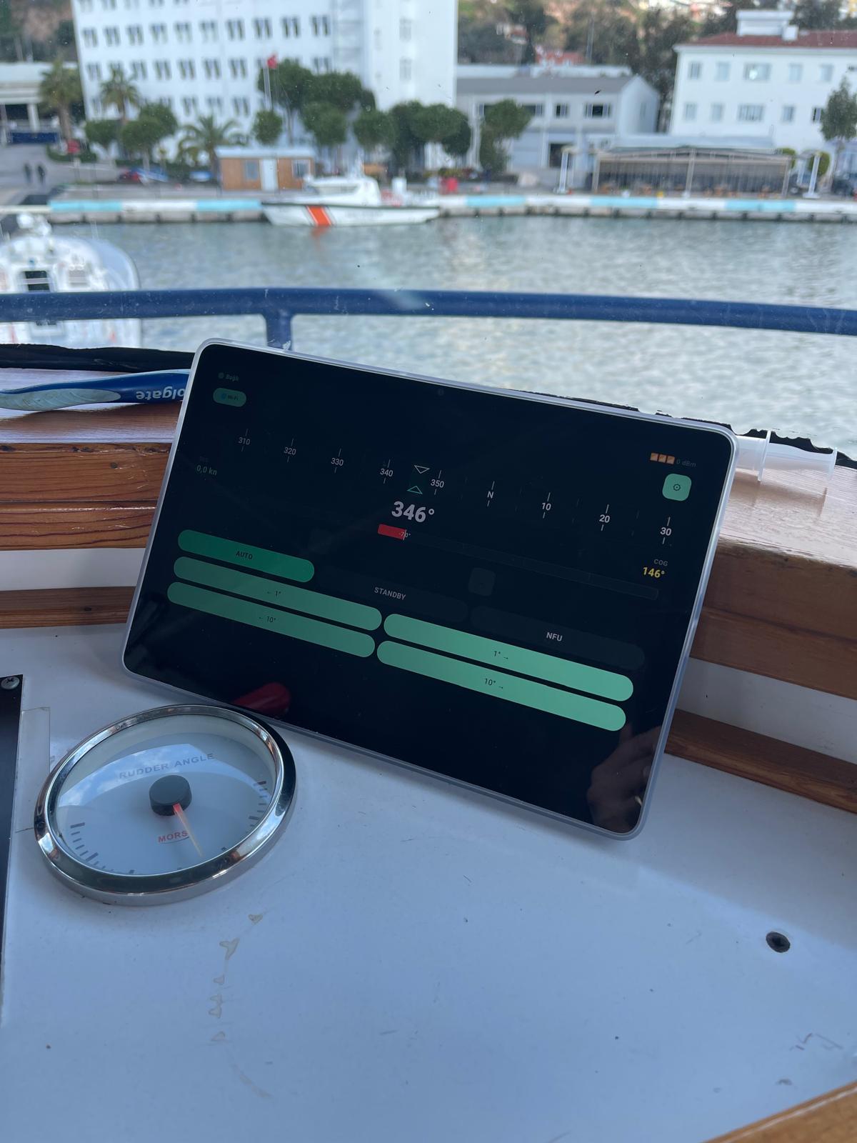 Tablet arayüzünün seyir ortamındaki saha testi